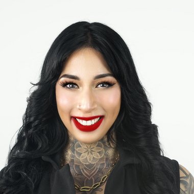 Nicolle Q. - Freelance Digital Marketer