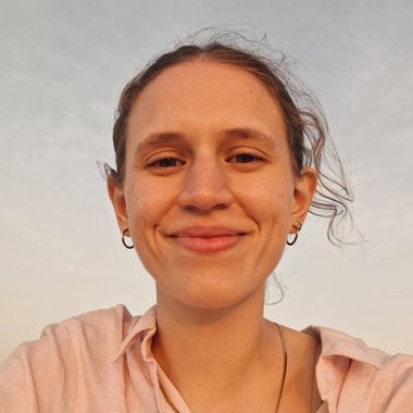 Martina P. - Freelance Packaging Designer