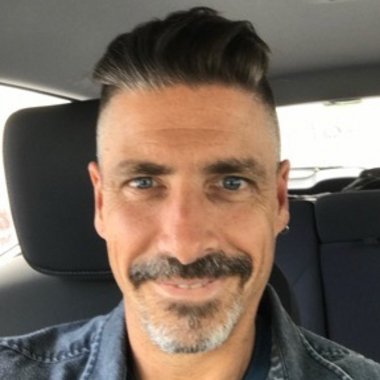 Luke J. - Freelance Podcast Editor