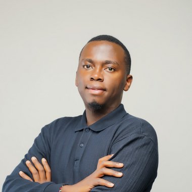 Alex G. - Freelance Marketing Analyst