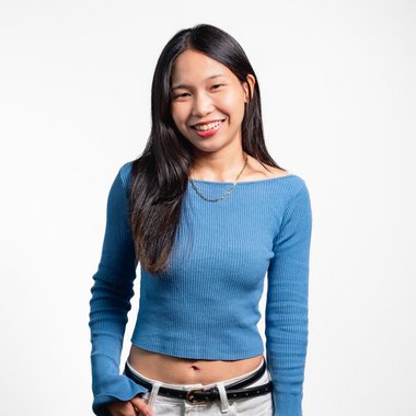 tanatcha - Freelance Graphic Designer