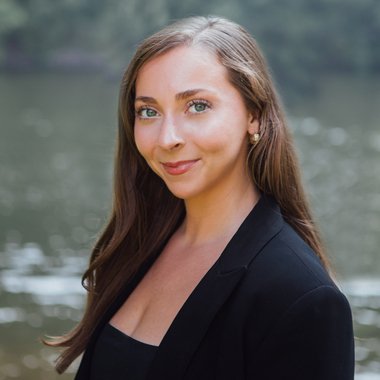 Madison K. - Freelance Brand Designer
