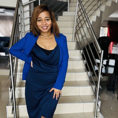 Nomhle M. - Freelance Marketer