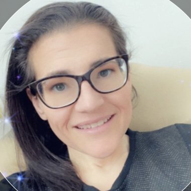 Tybie R. - Freelance Presentation Designer