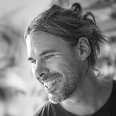 Victor Z. - Freelance Post Production Coordinator