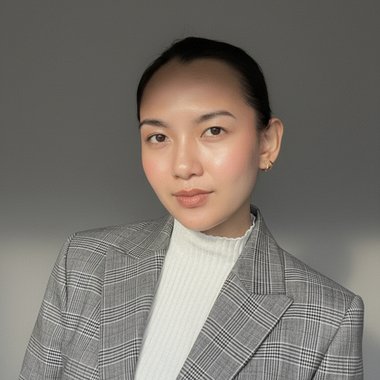 Emily M. - Freelance Copywriter