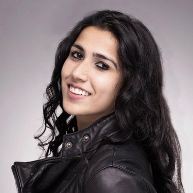 InMahmoodDesigns - Freelance Graphic Designer