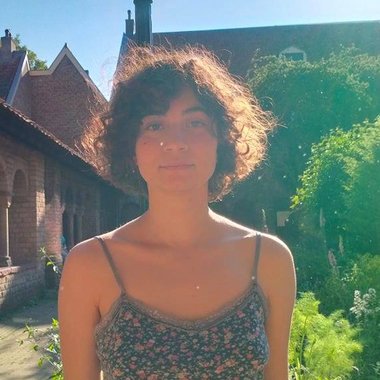 Rafaella M. - Freelance Songwriter