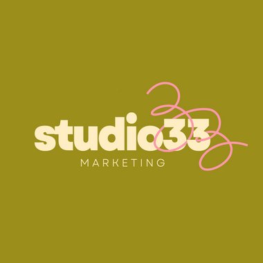 Amy M. - Freelance Product Marketer