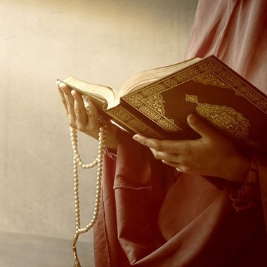 Sarah A. - Freelance Writer