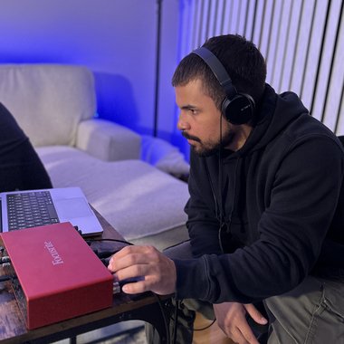 Dyan E. - Freelance Graphic Designer