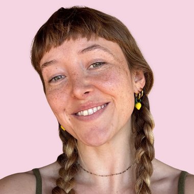 Katie W. - Freelance Copywriter