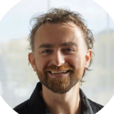 Giovanni L. - Freelance AI Prompt Engineer