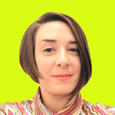 Nada K. - Freelance Artworker
