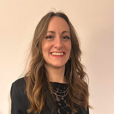 Claire H. - Freelance Artist