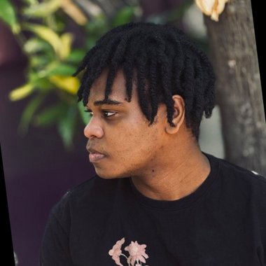 Jayden T. - Freelance Social Media Manager