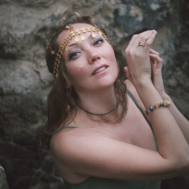 Victoria S. - Freelance Musician