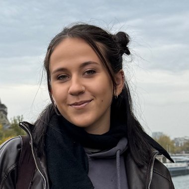 Nadia M. - Freelance Illustrator