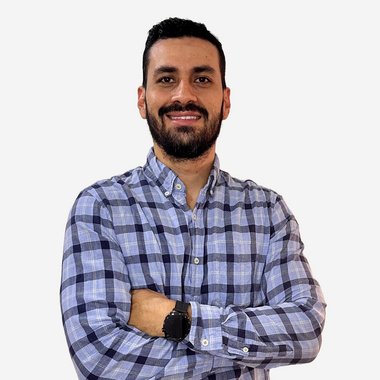 Jonathan P. - Freelance Digital Marketer