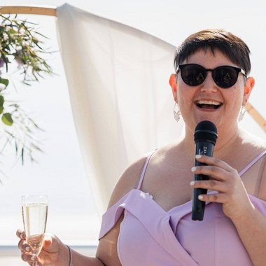 Kit D. - Freelance Presenter