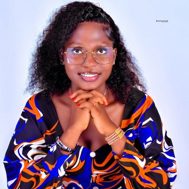 Esther O. - Freelance App Developer