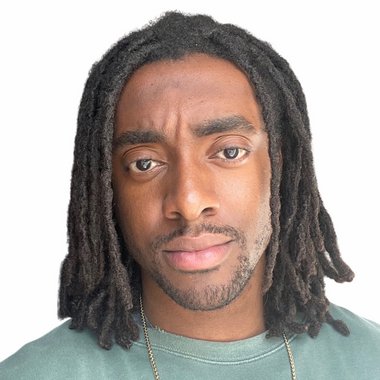 Jerome R. - Freelance Social Media Manager