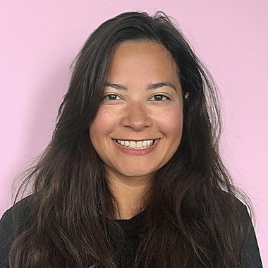 Amanda D. - Freelance Graphic Designer
