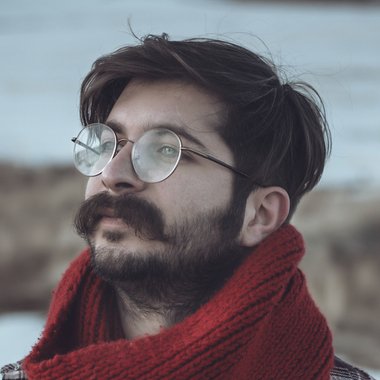 Aadel S. - Freelance Motion Graphic Designer