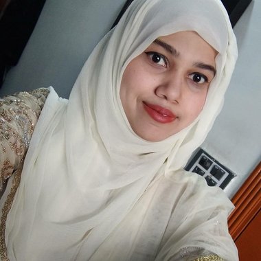 Talea I. - Freelance Graphic Designer