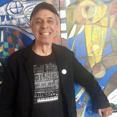 Larry T. - Freelance Sound Designer