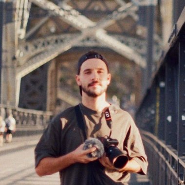Oscar R. - Freelance Photographer