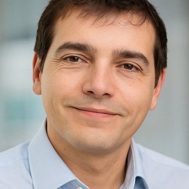 Diego M. - Freelance Ui Designer