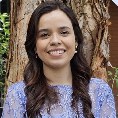 Gabriela F. - Freelance Brand Designer