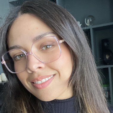 Kayleigh W. - Freelance Marketing Strategist