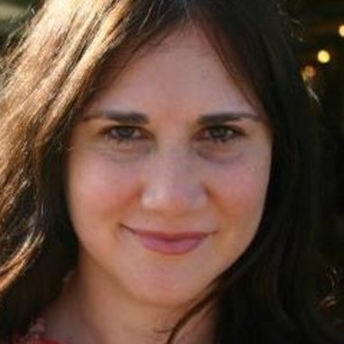 Jennifer O. - Freelance Writer