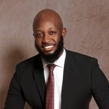 Steeve L. - Freelance Creative Director