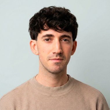 Ignacio P. - Freelance Logo Designer