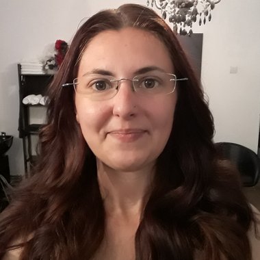 SimonaHelena - Freelance Copywriter