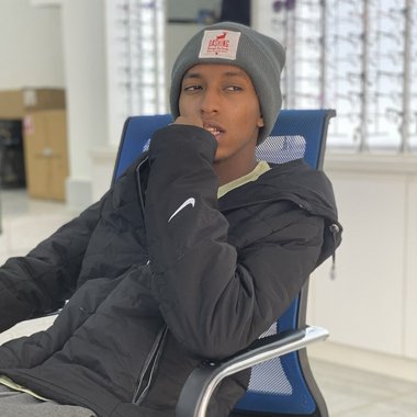 yunis y. - Freelance Social Media Freelancer