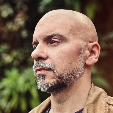 Luis R. - Freelance Video Editor