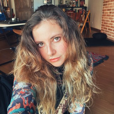 María C. - Freelance Artworker