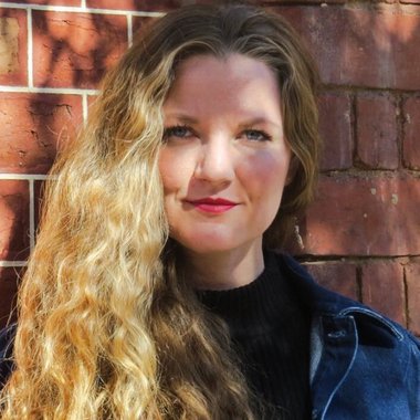 Elise M. - Freelance Marketing Consultant