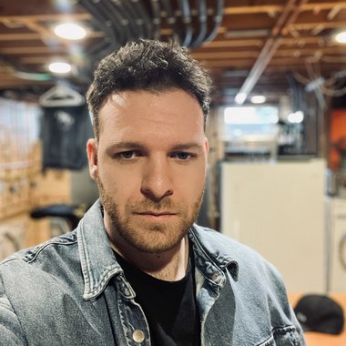 Roger B. - Freelance Film Composer