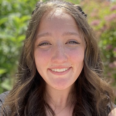 Gracie S. - Freelance Illustrator