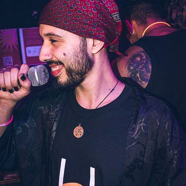 Laureano K. - Freelance Musician