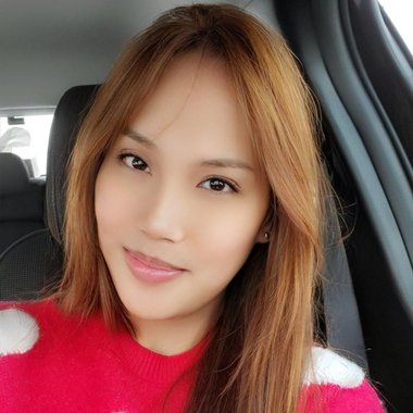 Raphael G. - Freelance Graphic Designer