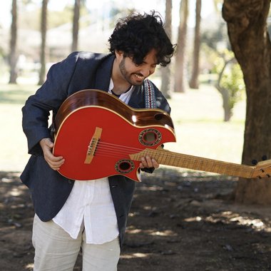 Kris R. - Freelance Musician