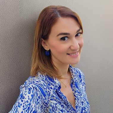 Eline H. - Freelance Ecommerce Developer