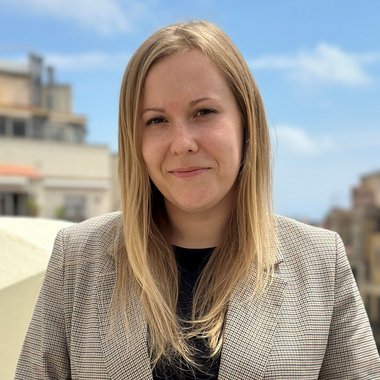 Evelina K. - Freelance Data Analyst