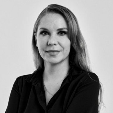 Oxana T. - Freelance Ui Designer